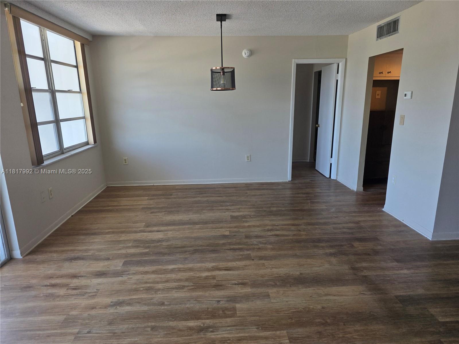 1080 94th St 302