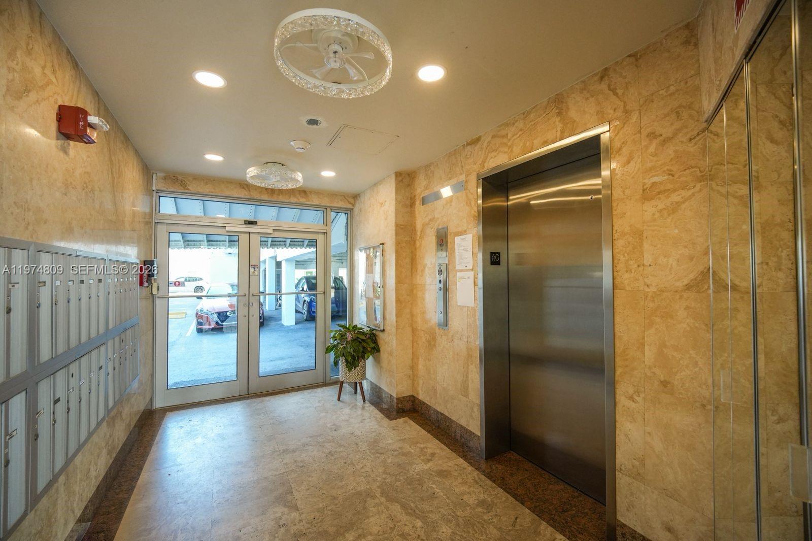 GOLDEN WEST CONDO - Residential