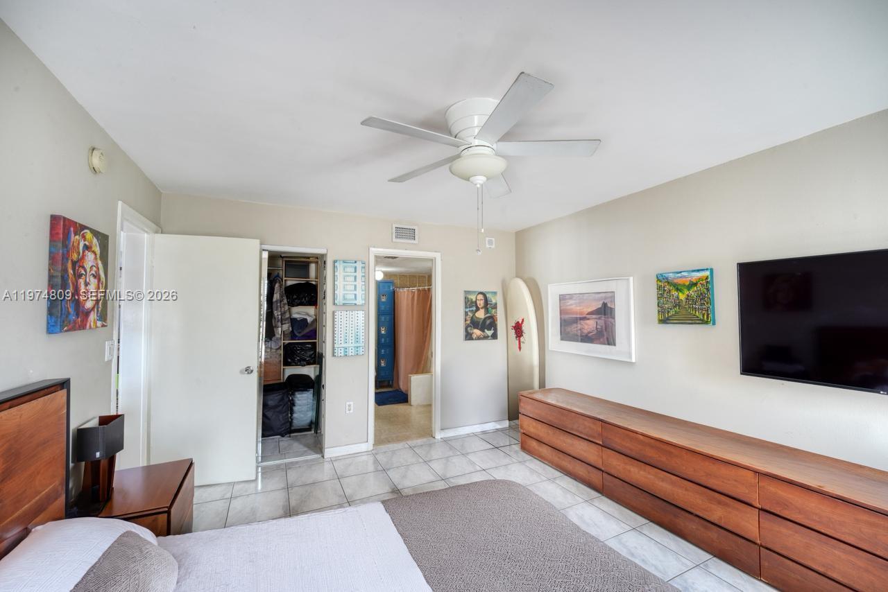 GOLDEN WEST CONDO - Residential