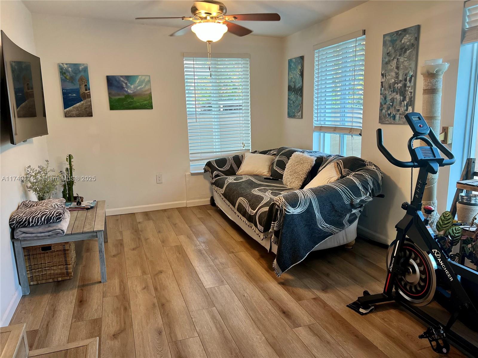 CORAL VILLAS REV - Residential