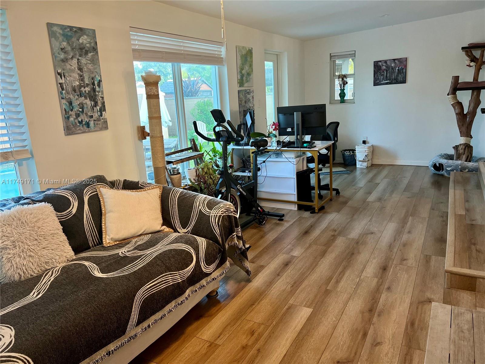 CORAL VILLAS REV - Residential