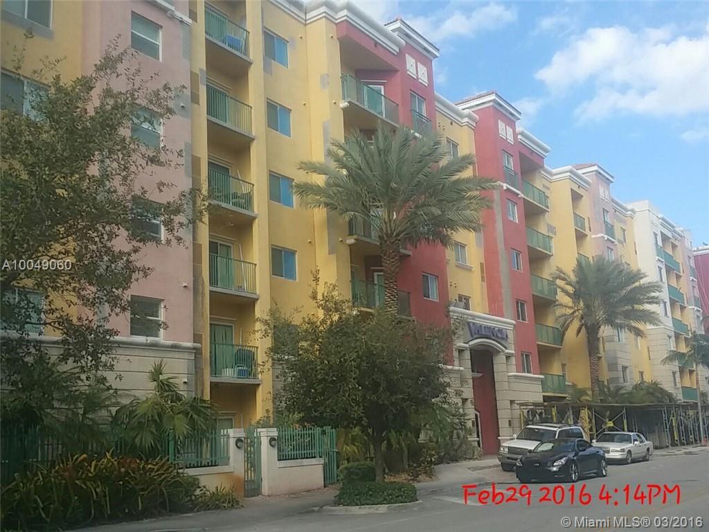 GREAT 1 BEDROOM APARTMENT CLOSE TO UNIVERSITY OF MIAMI, NICE AMENITIES, EXCELLENT LOCATION NEAR 
METRO RAIL, SUNSET PLACE AND MORE. EMPLOYEES AND FAMILY MEMBERS RESIDING WITH EMPLOYEES OF JPMORGAN CHASE BANK, N.A., ITS AFFILIATES OR SUBSIDIARIES ARE STRICTLY PROHIBITED FROM DIRECTLY OR INDIRECTLY PURCHASING ANY PROPERTY OWNED BY JPMORGAN CHASE BANK, N.A.