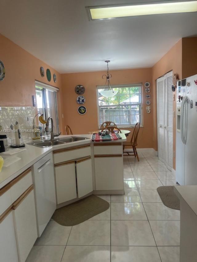 MARBELLA PARK 2ND ADDN - Residential