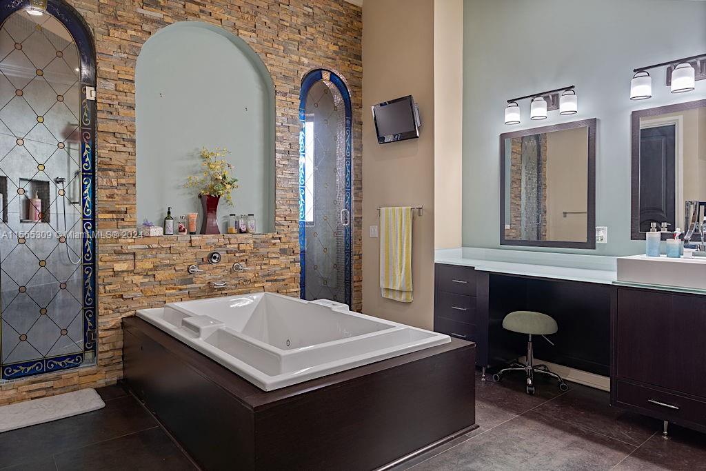 REARDON ACRES - Residential