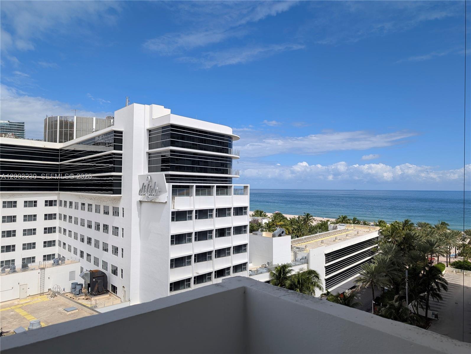 THE DECOPLAGE CONDO - Residential Lease