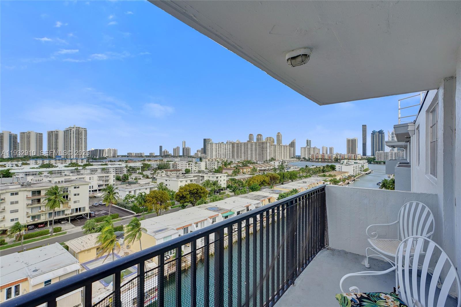 3703 NE 166th St 1010