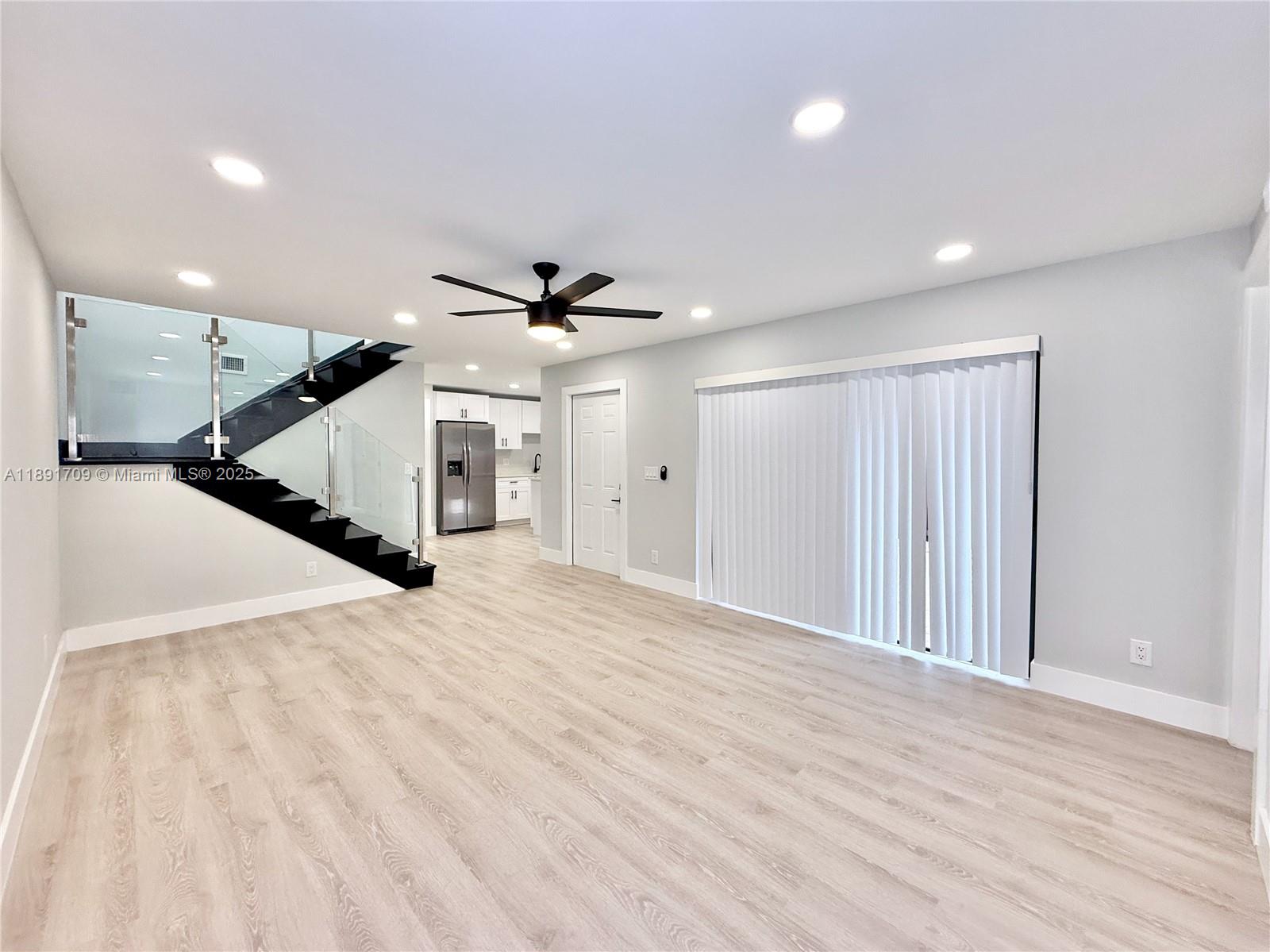 WOODVILLE - Residential