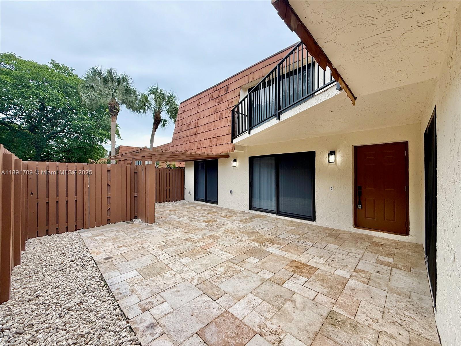 WOODVILLE - Residential