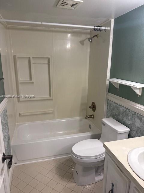 CARDINAL GREENS TOWNHOUSE - Residential Lease