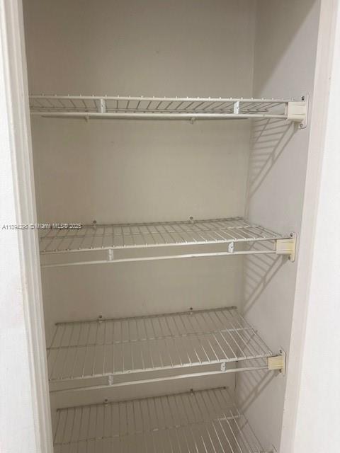 CARDINAL GREENS TOWNHOUSE - Residential Lease