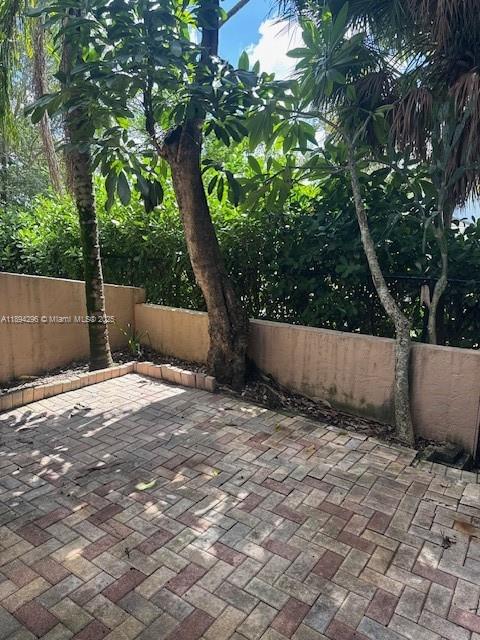 CARDINAL GREENS TOWNHOUSE - Residential Lease