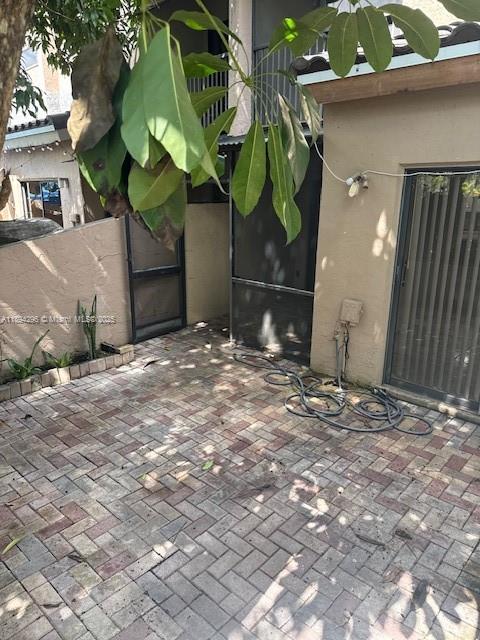 CARDINAL GREENS TOWNHOUSE - Residential Lease