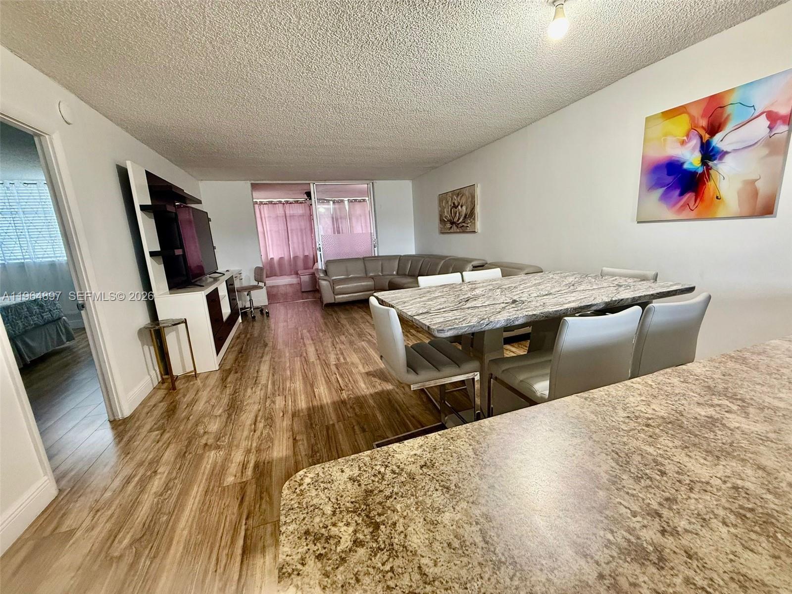 ROYAL OAKS CONDO - Residential