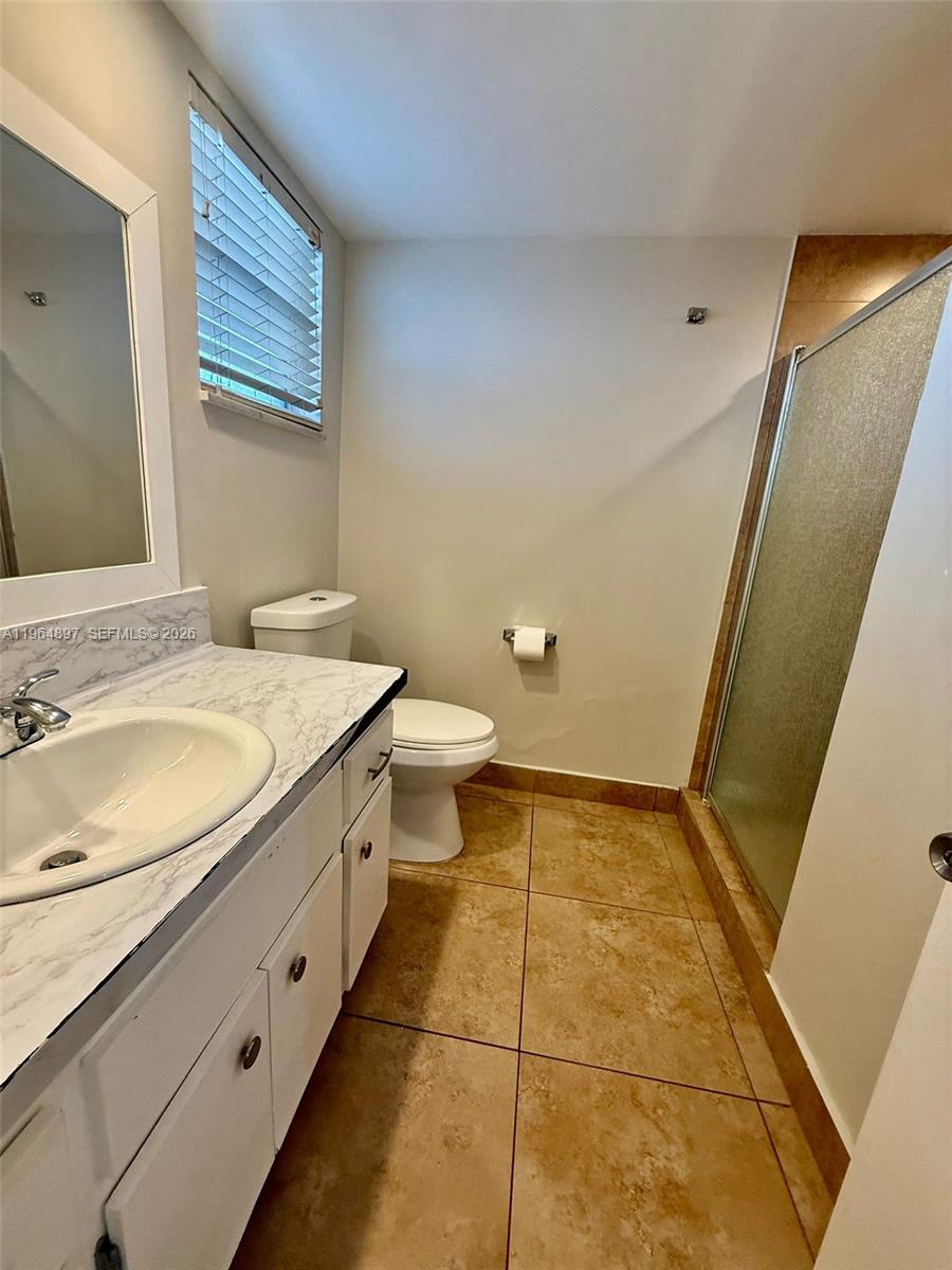 ROYAL OAKS CONDO - Residential