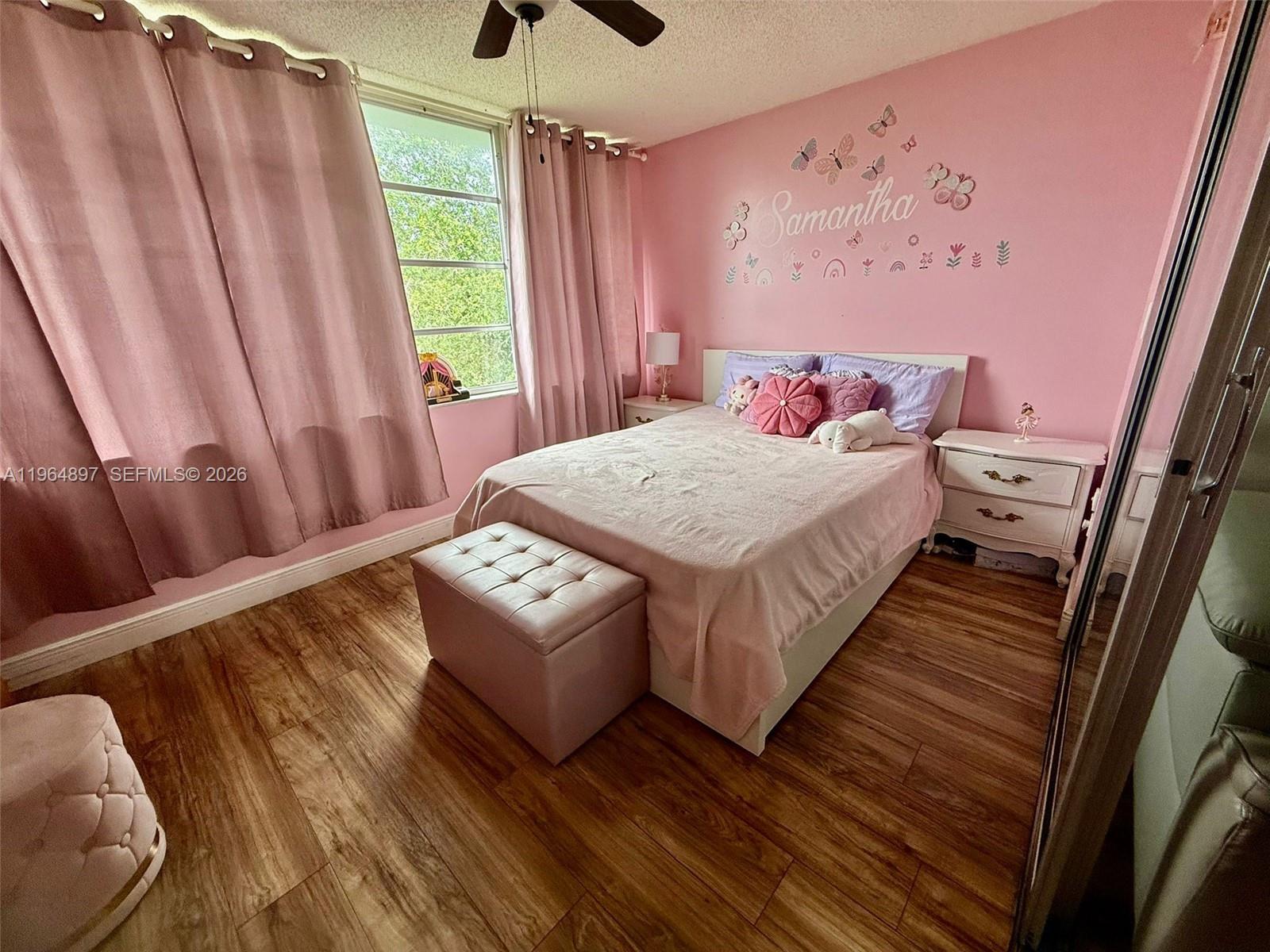 ROYAL OAKS CONDO - Residential