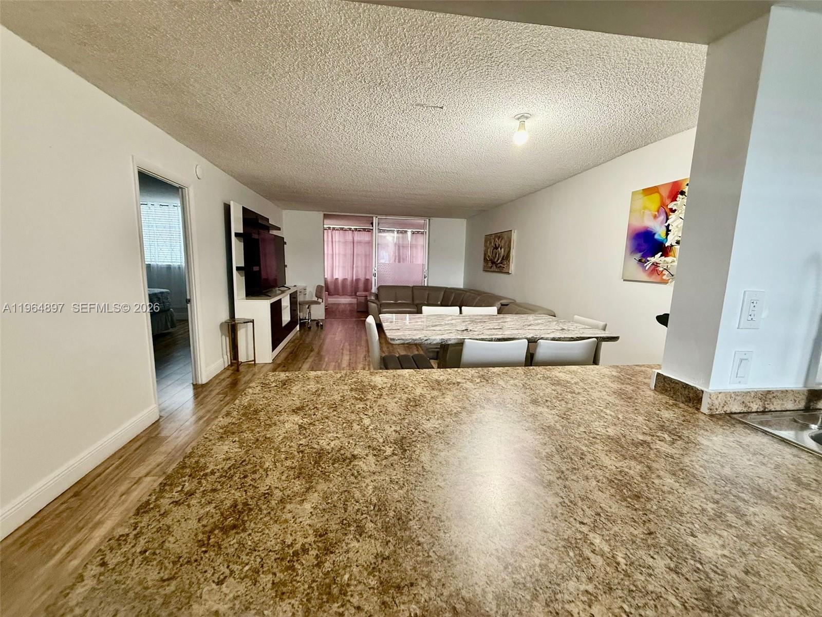 ROYAL OAKS CONDO - Residential