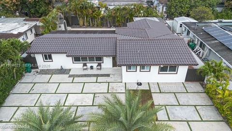 6271 NW 110th St Hialeah FL 33012