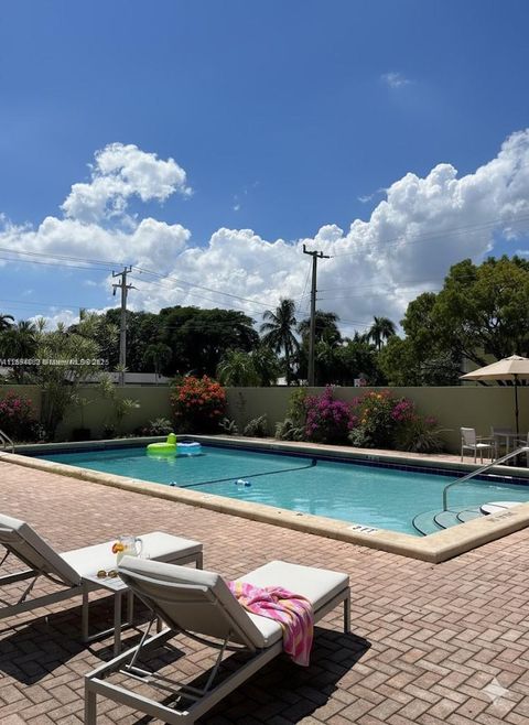 Photo of 1425 Arthur St #403A, Hollywood, FL 33020 (MLS # A11894882)
