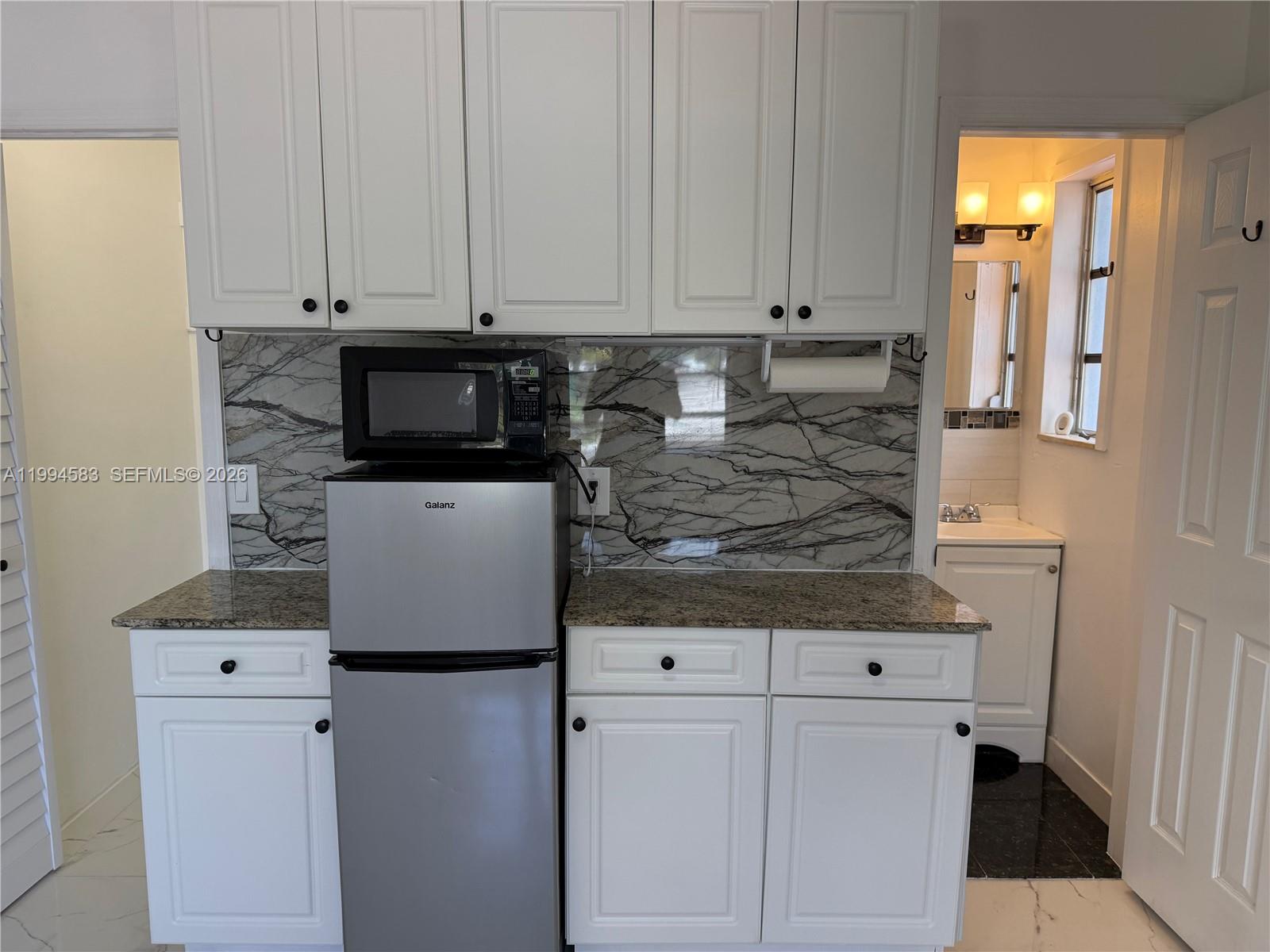 IVES ESTATES SEC 1 - Residential Lease