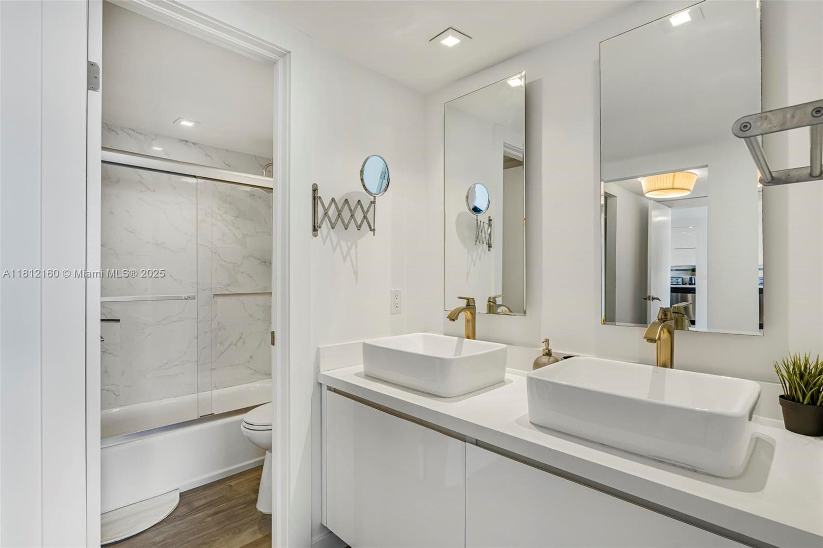 JOCKEY CLUB CONDO - Residential