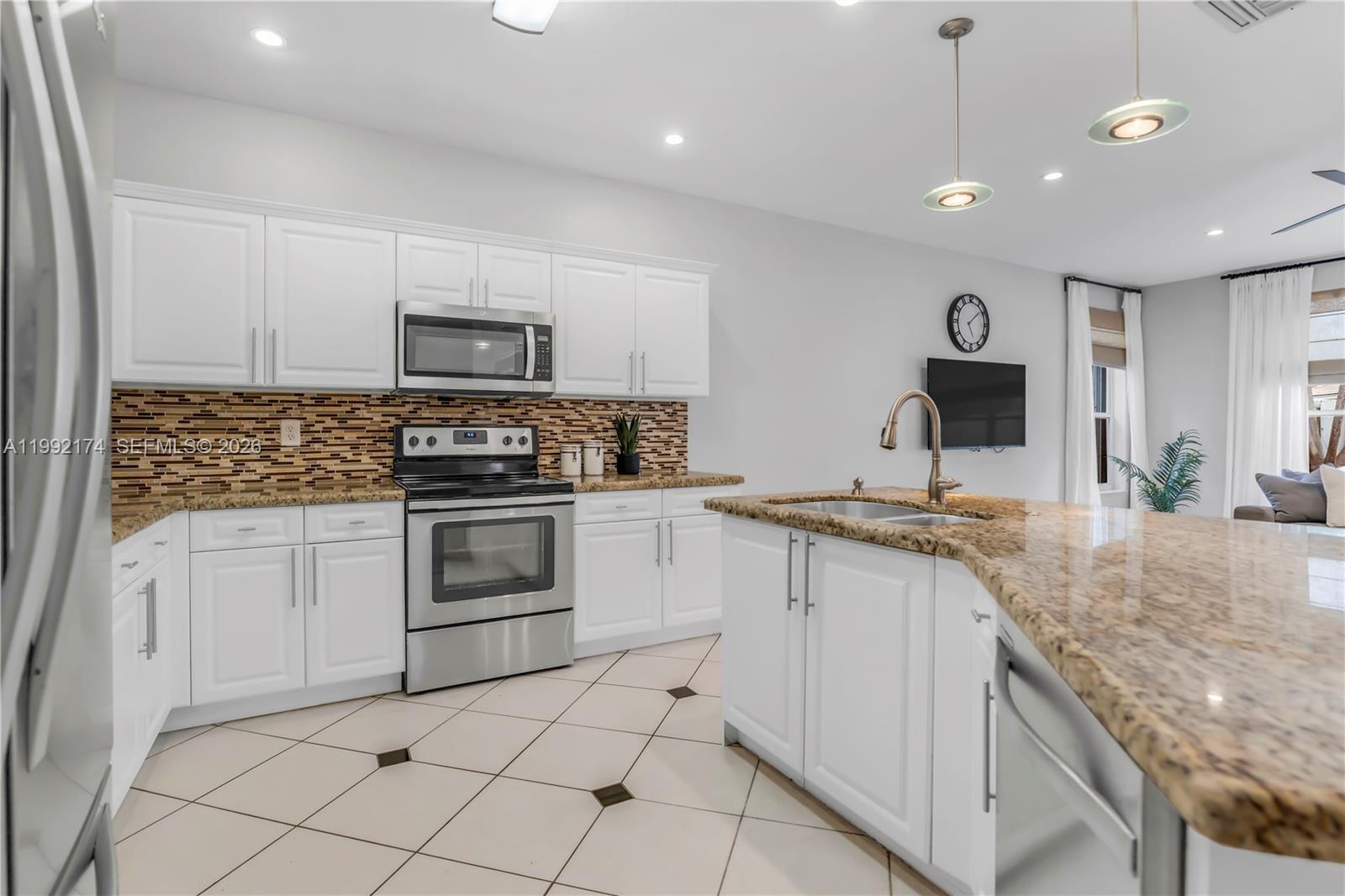 SILVER SHORES (PARCELS A - Residential