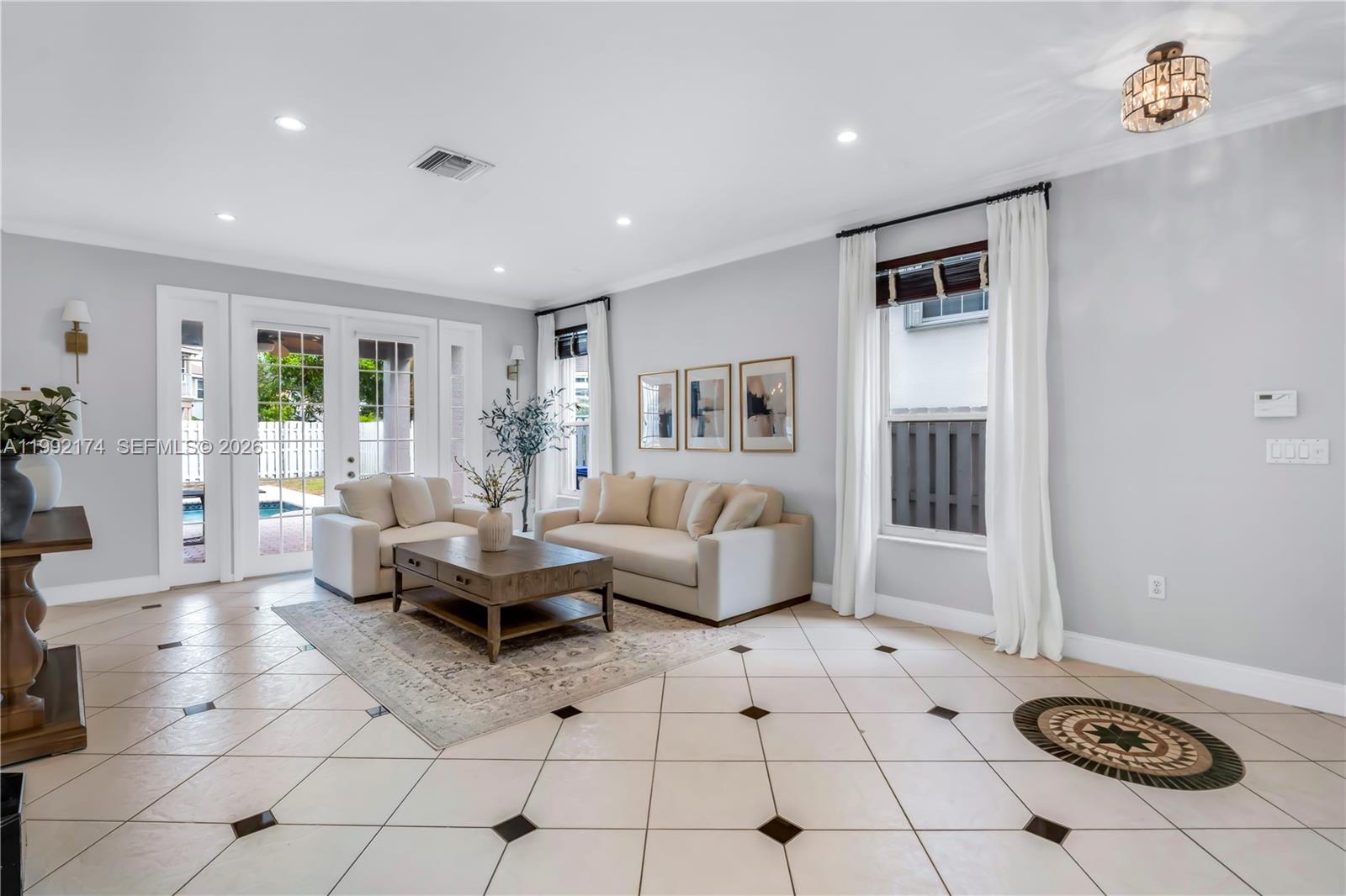 SILVER SHORES (PARCELS A - Residential