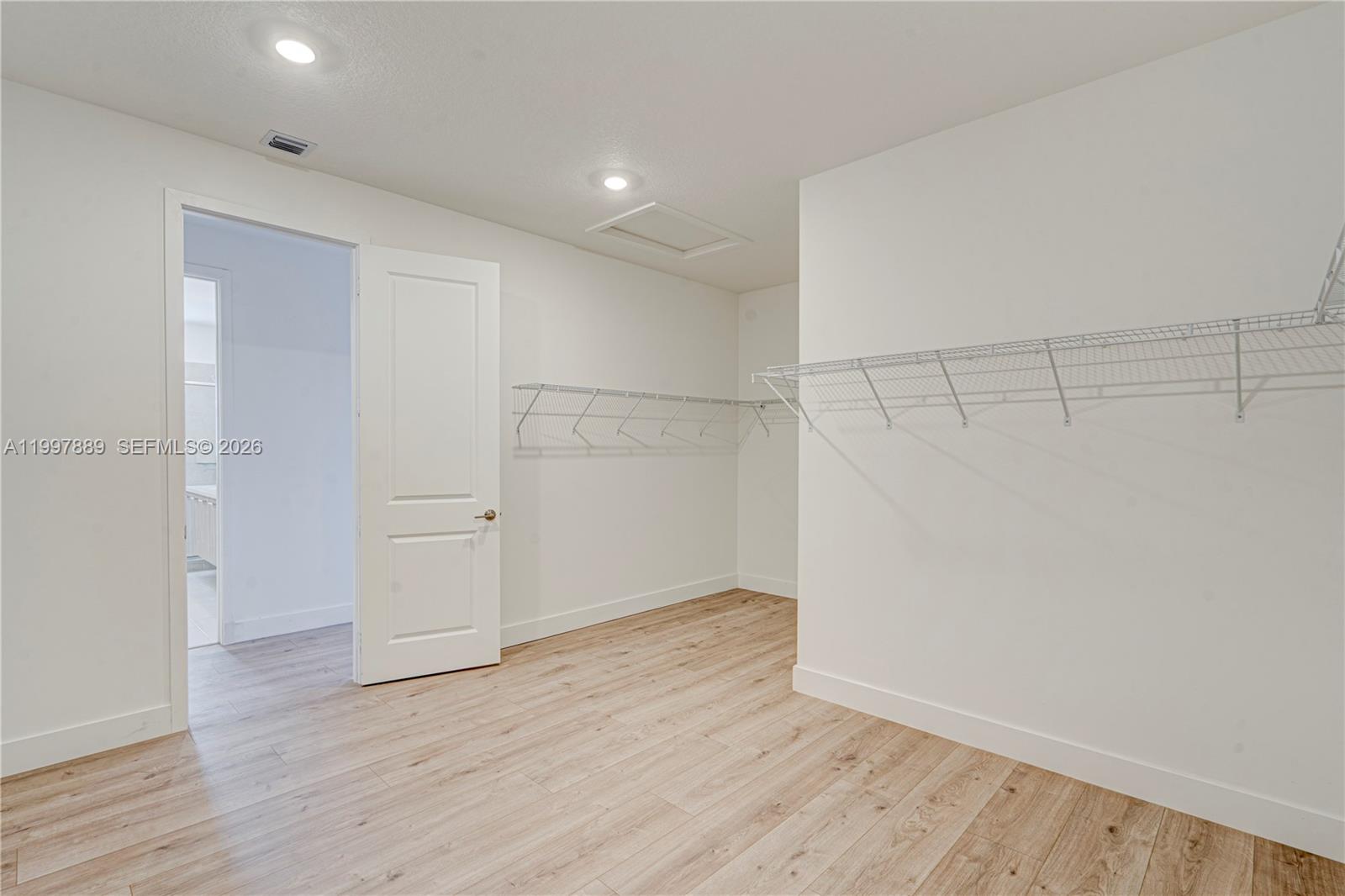 Crescent Ridge - Residential Lease