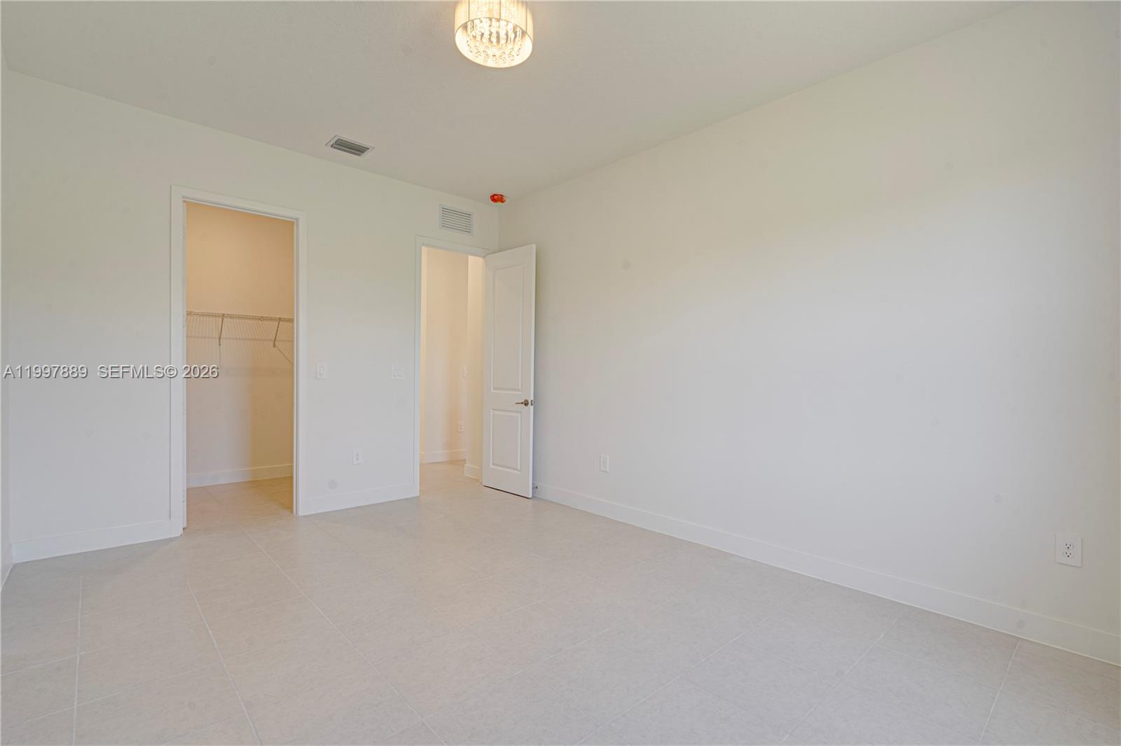 Crescent Ridge - Residential Lease