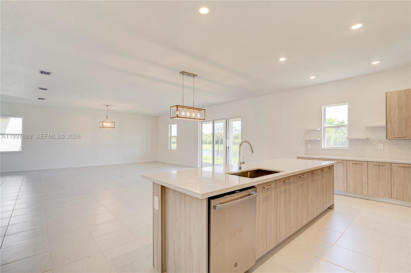 Crescent Ridge - Residential Lease