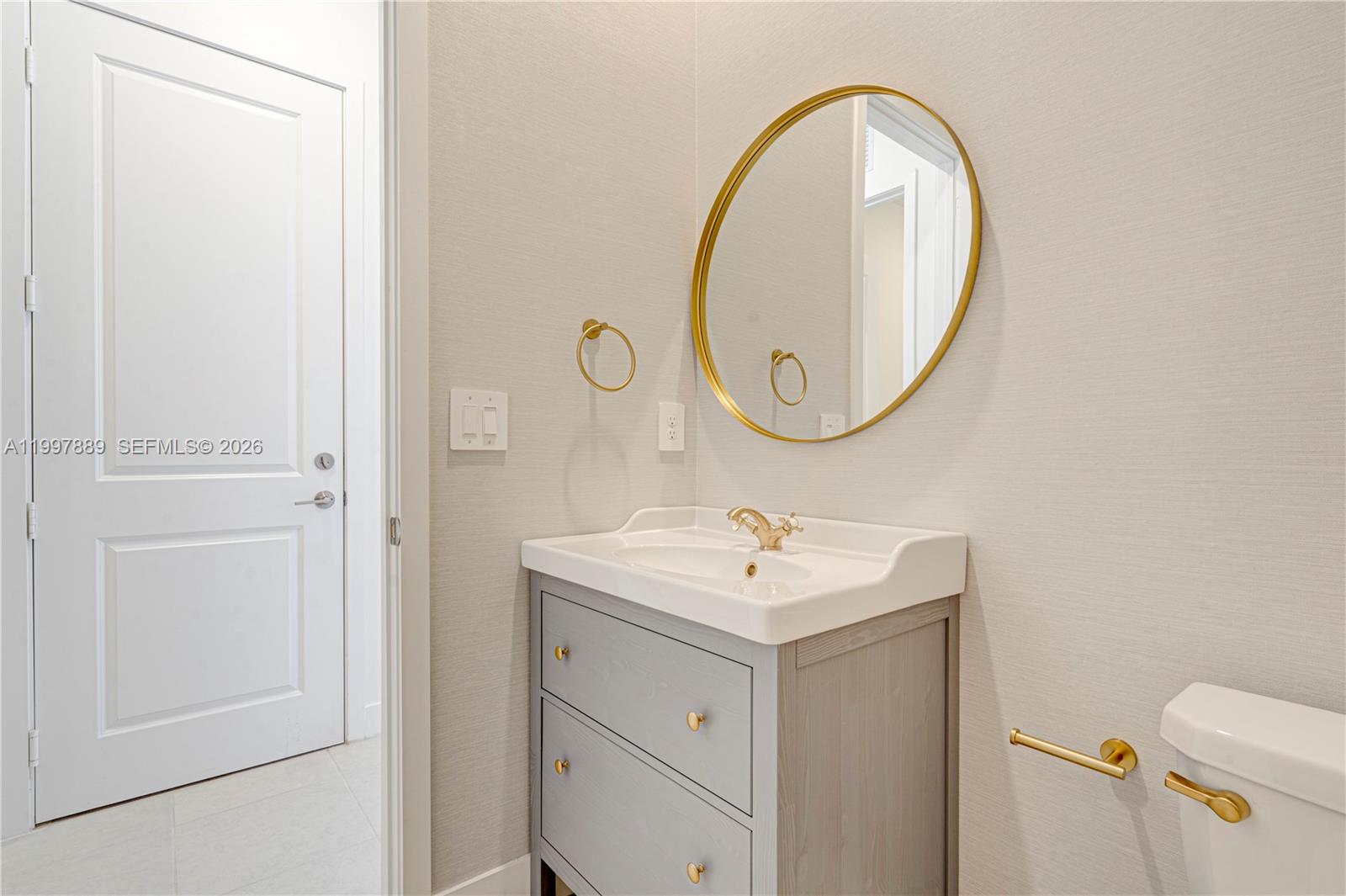 Crescent Ridge - Residential Lease