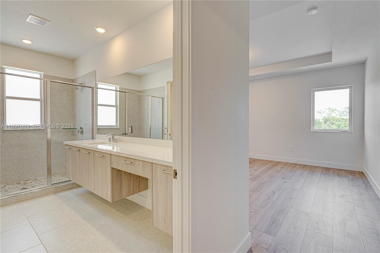 Crescent Ridge - Residential Lease