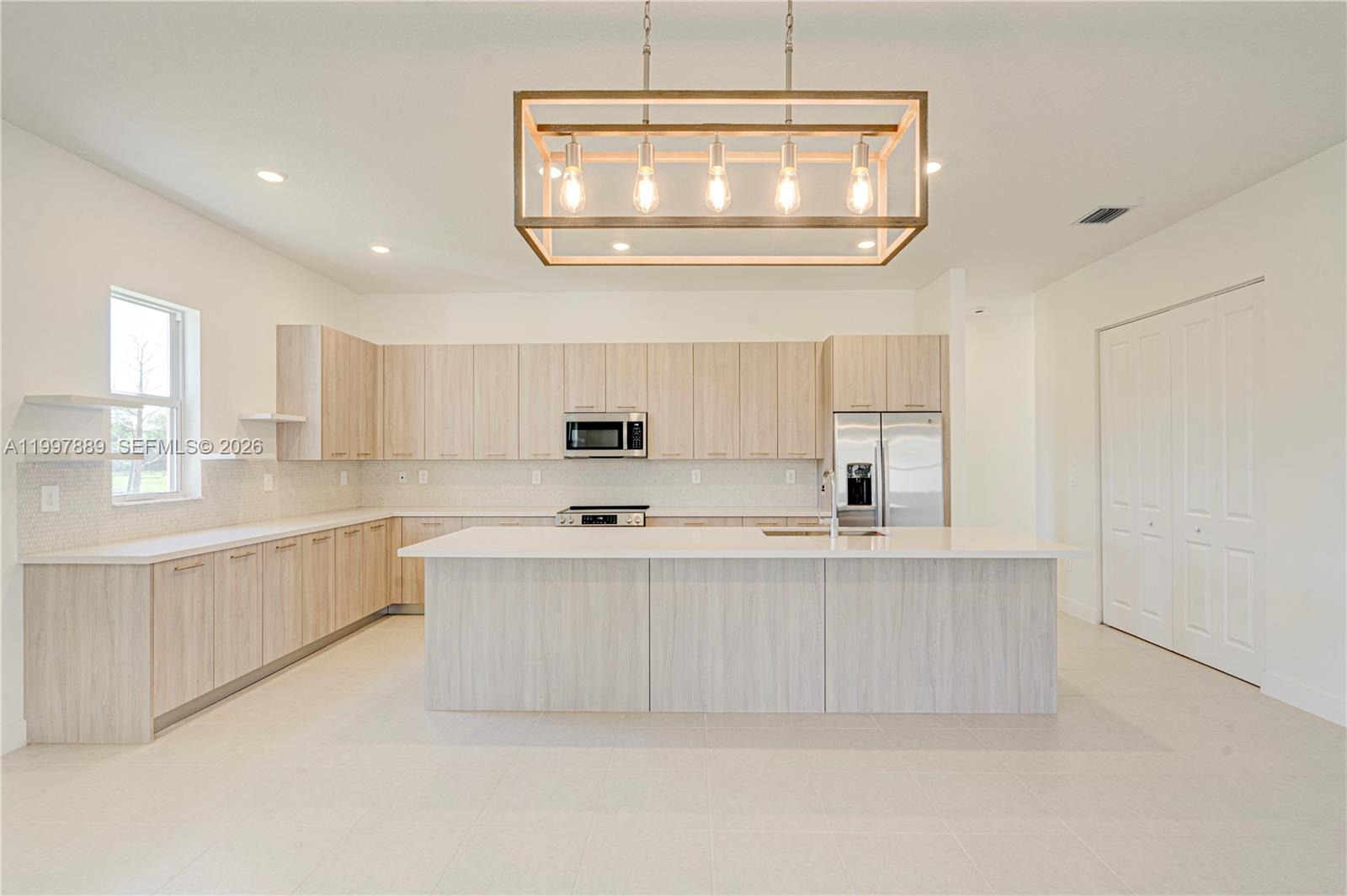 Crescent Ridge - Residential Lease