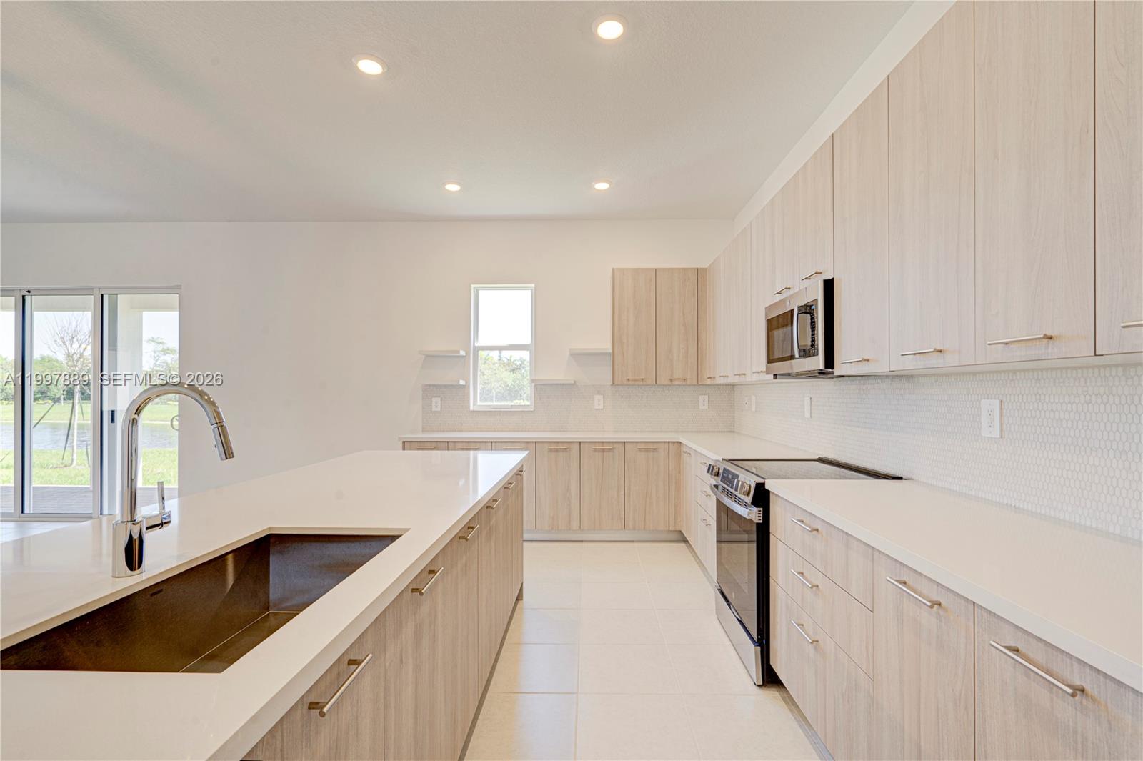 Crescent Ridge - Residential Lease