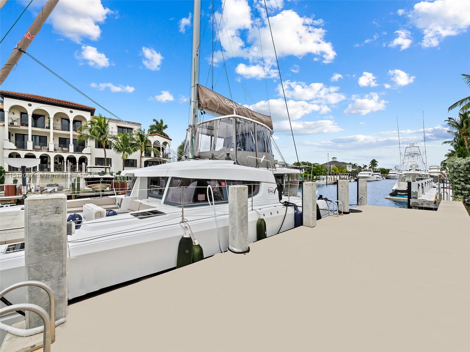 LAUDERDALE HARBORS SEC A - Residential