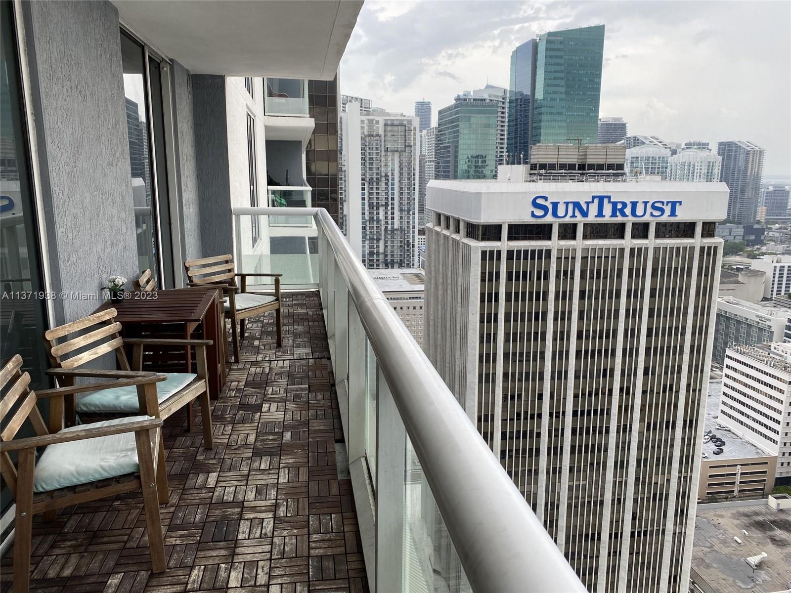 50 BISCAYNE CONDO - Residential Lease