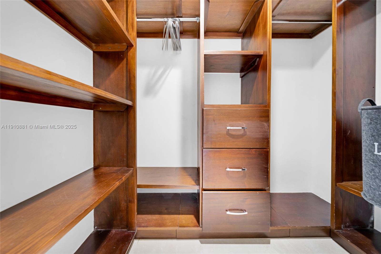 CYPRESS HARBOR 2ND SEC - Residential