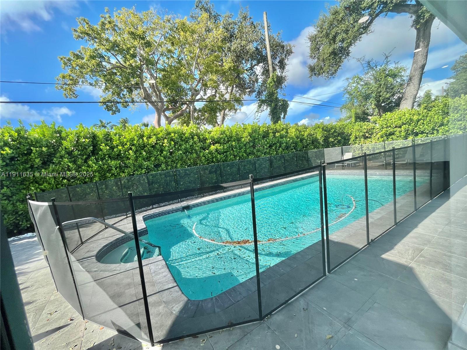 HIGHLAND MANOR SEC 6 - Residential Lease