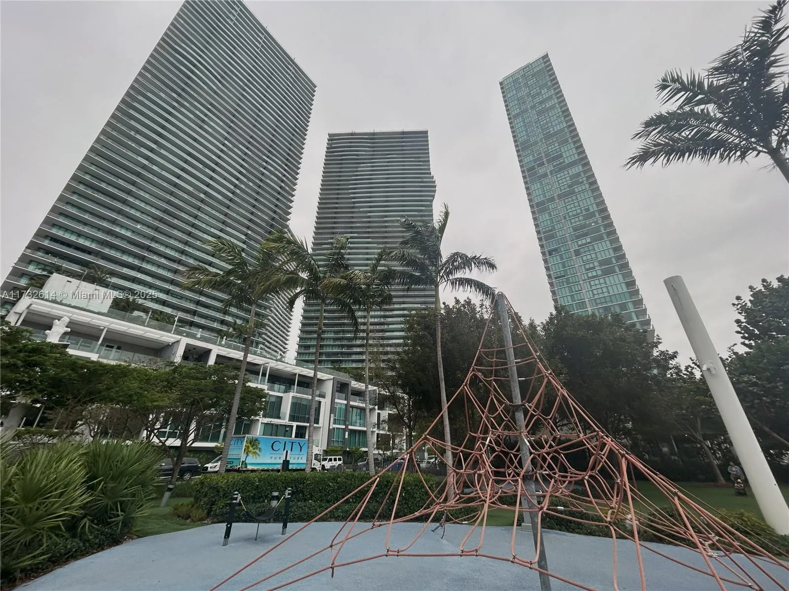 Miami, Florida 33137, United States, 1 Bedroom Bedrooms, ,2 BathroomsBathrooms,Residential,Active,13805