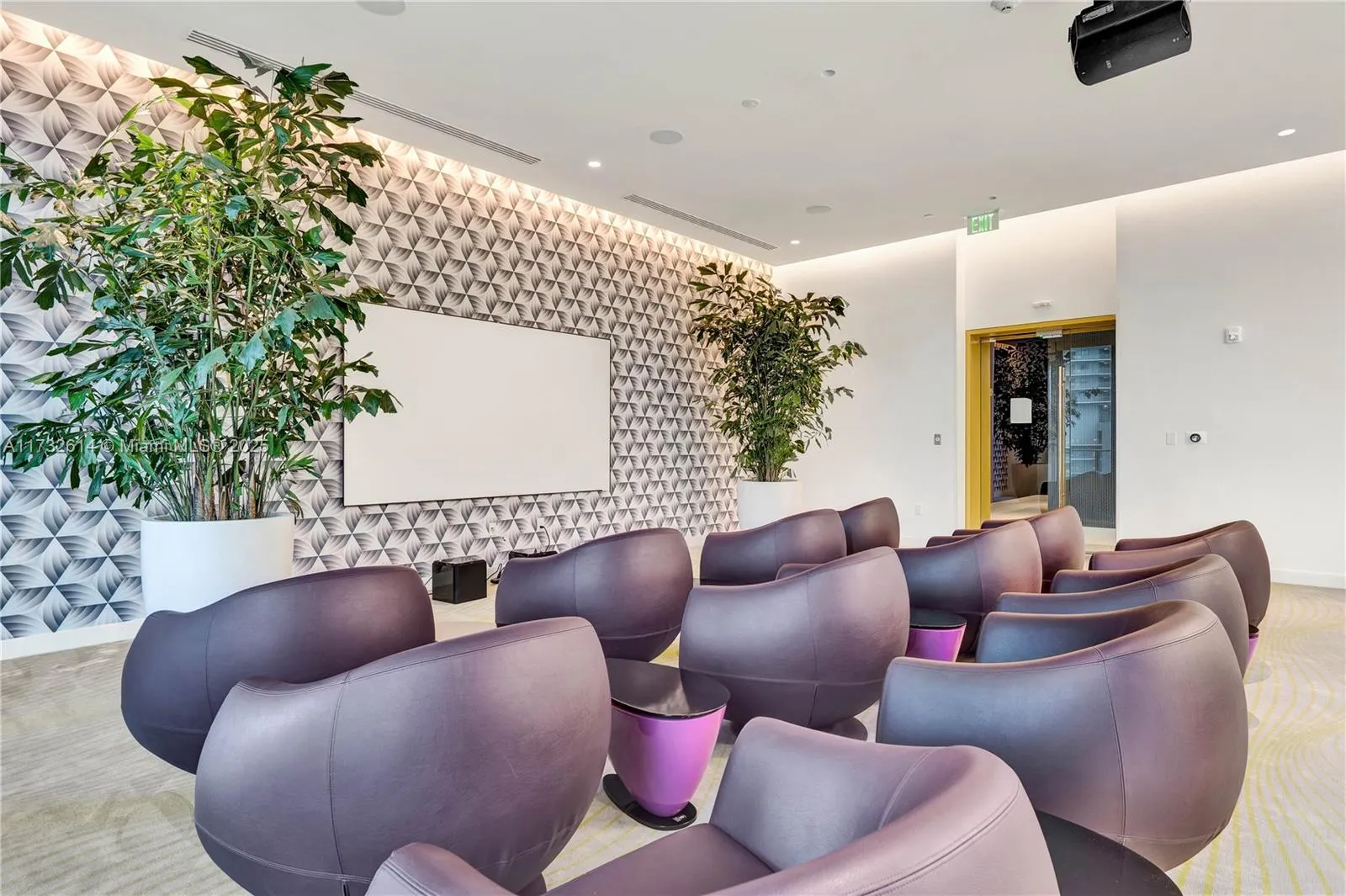 Miami, Florida 33137, United States, 1 Bedroom Bedrooms, ,2 BathroomsBathrooms,Residential,Active,13805