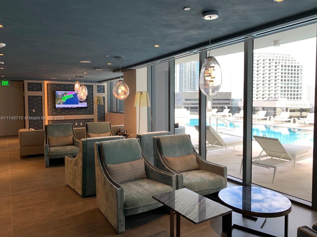 Brickell Flatiron - Residential