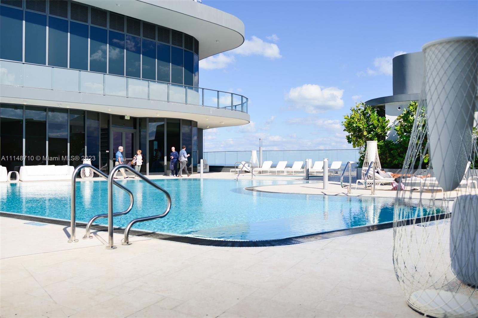 Brickell Flatiron - Residential