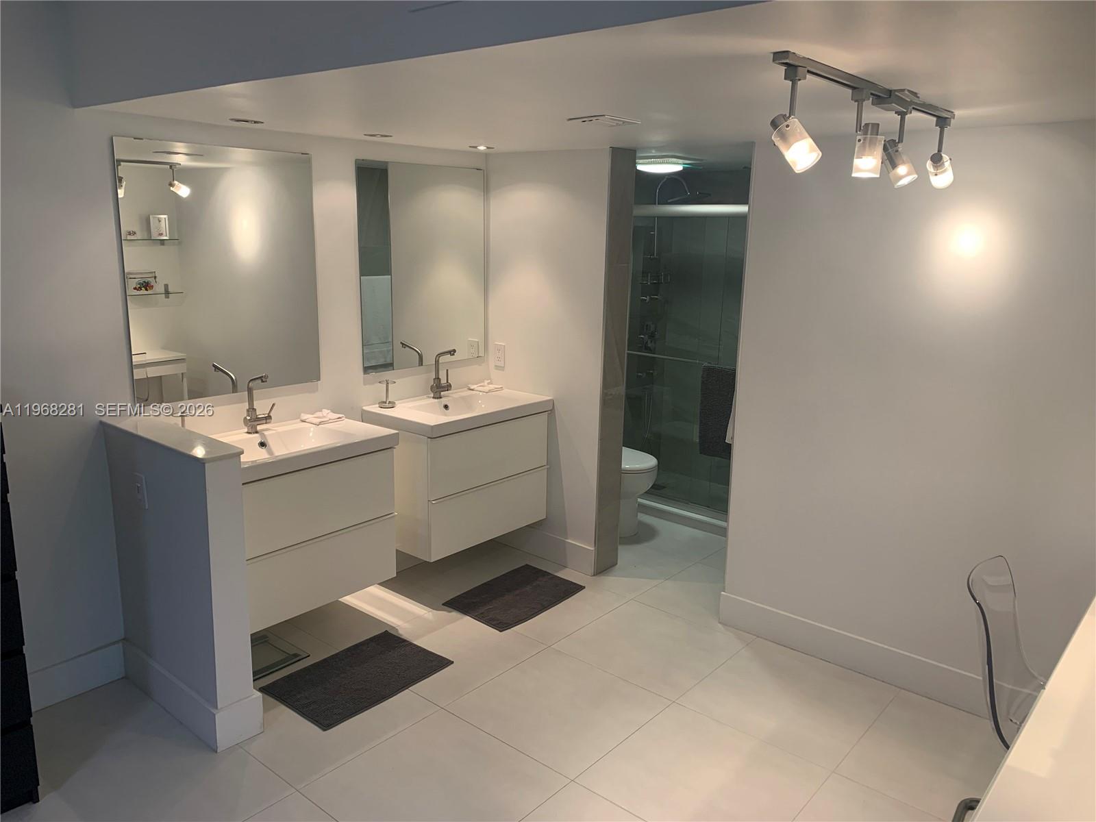 CYPRESS BEND I-D CONDO - Residential