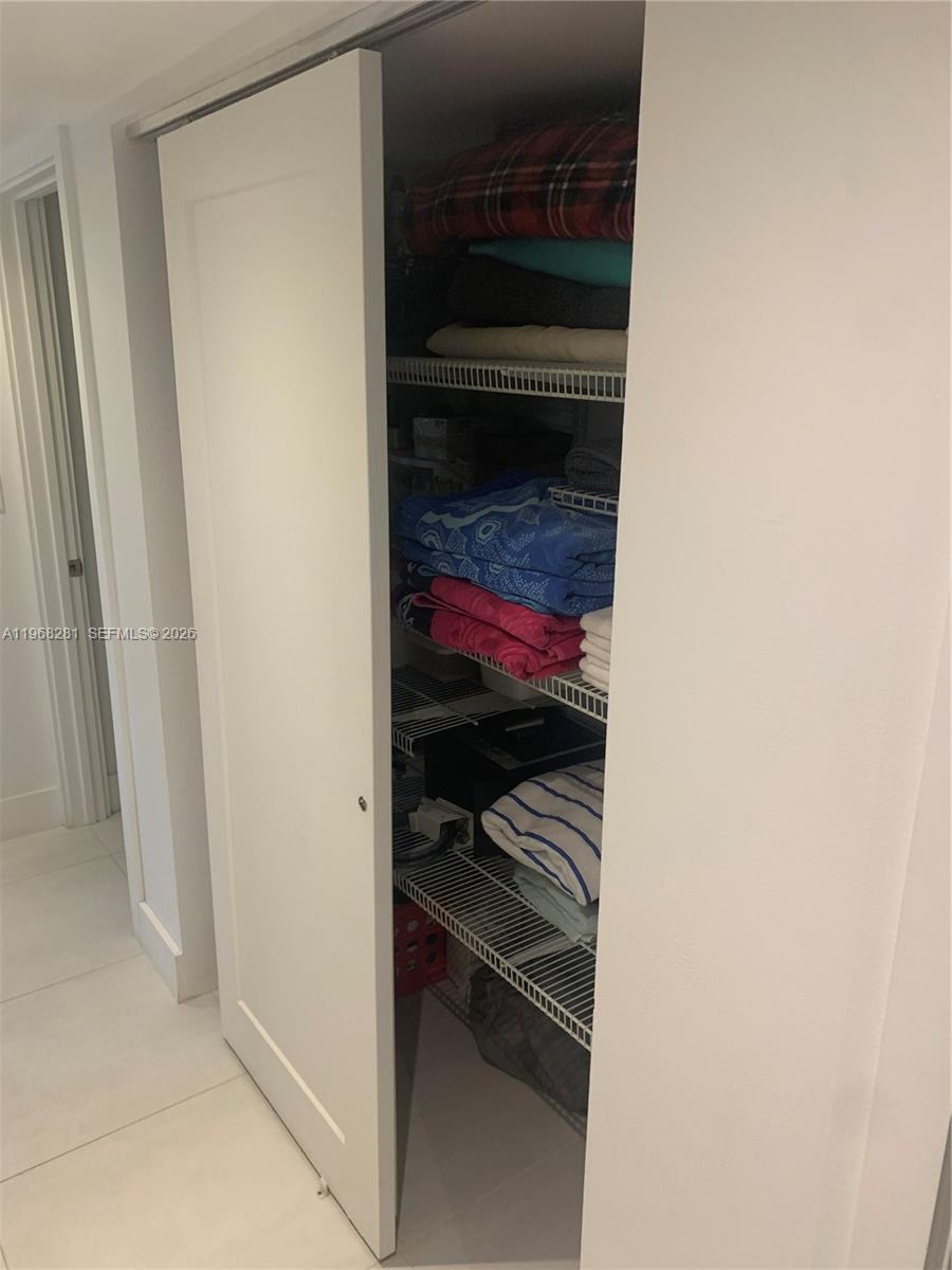 CYPRESS BEND I-D CONDO - Residential