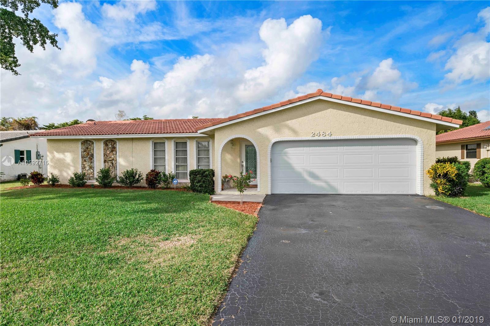 FOREST HILLS SOUTH - Residential