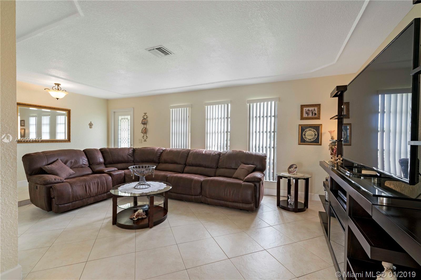 FOREST HILLS SOUTH - Residential