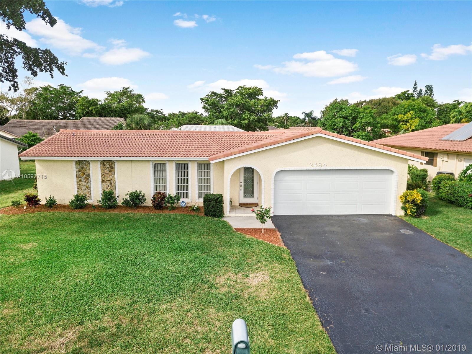 FOREST HILLS SOUTH - Residential