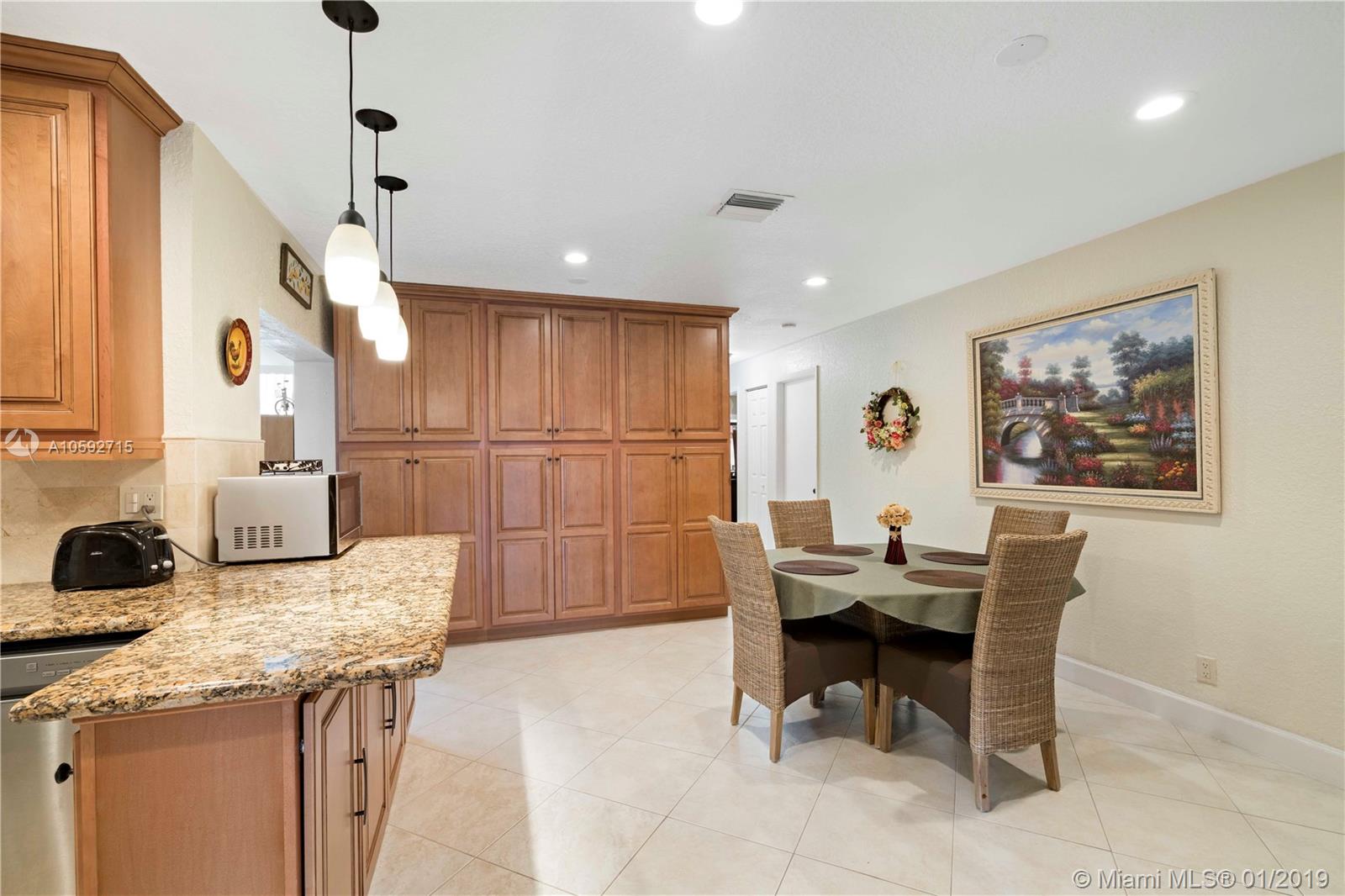 FOREST HILLS SOUTH - Residential