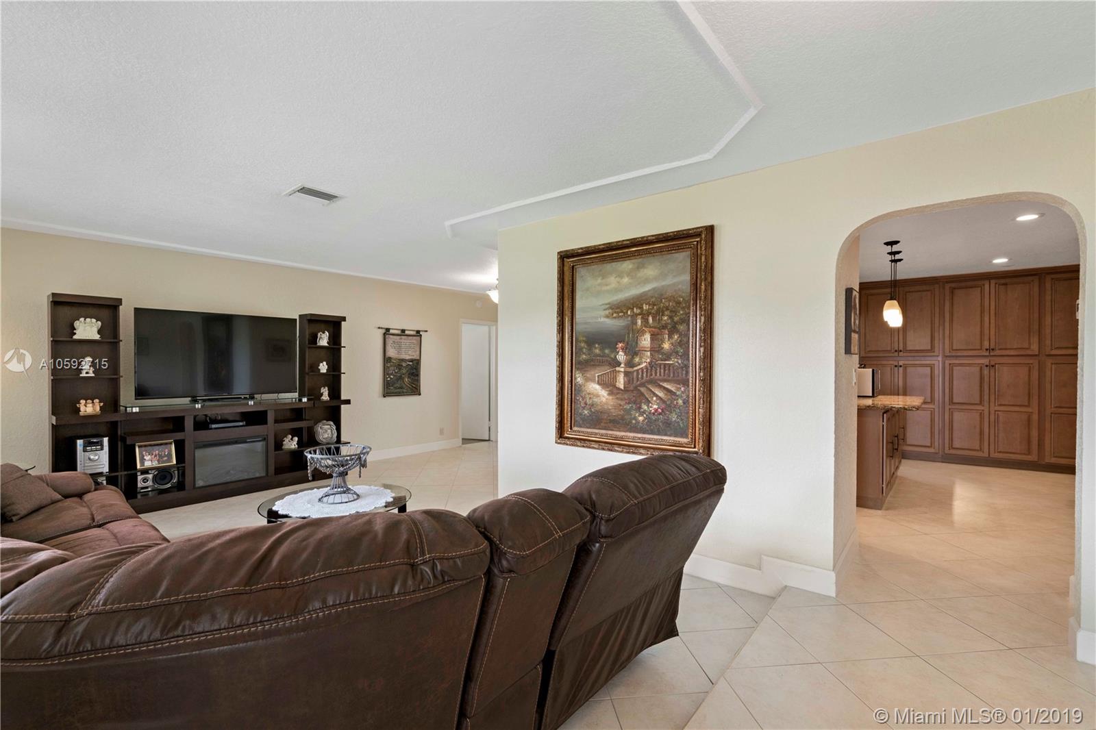 FOREST HILLS SOUTH - Residential