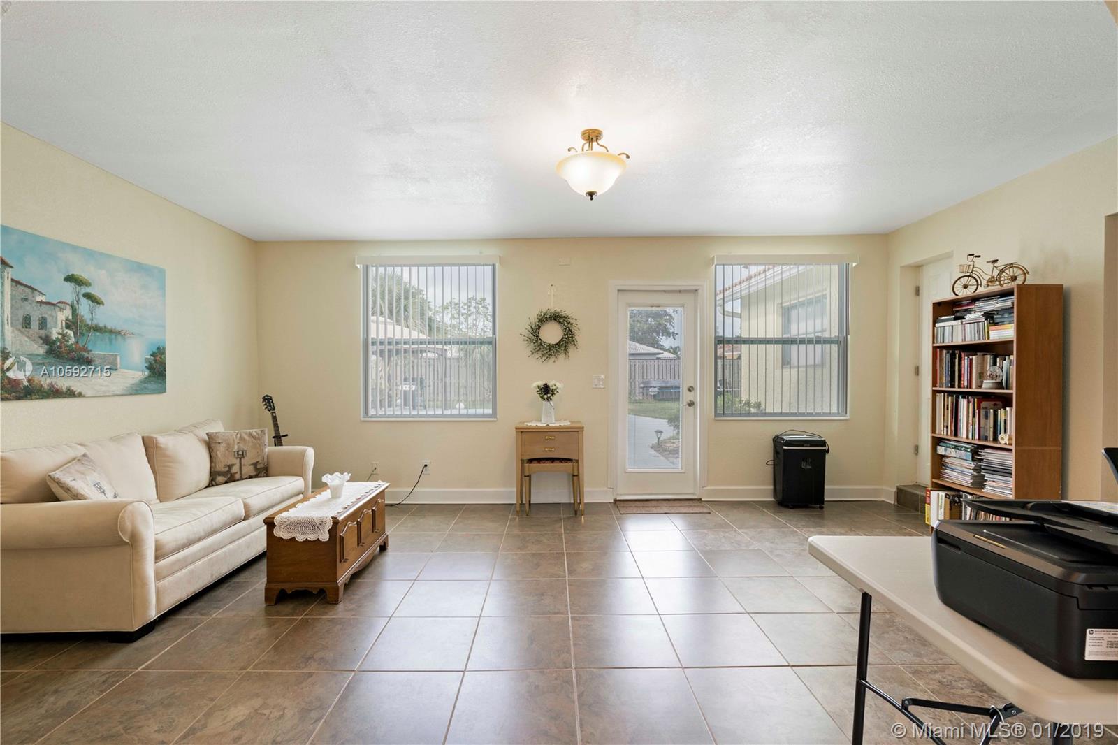 FOREST HILLS SOUTH - Residential