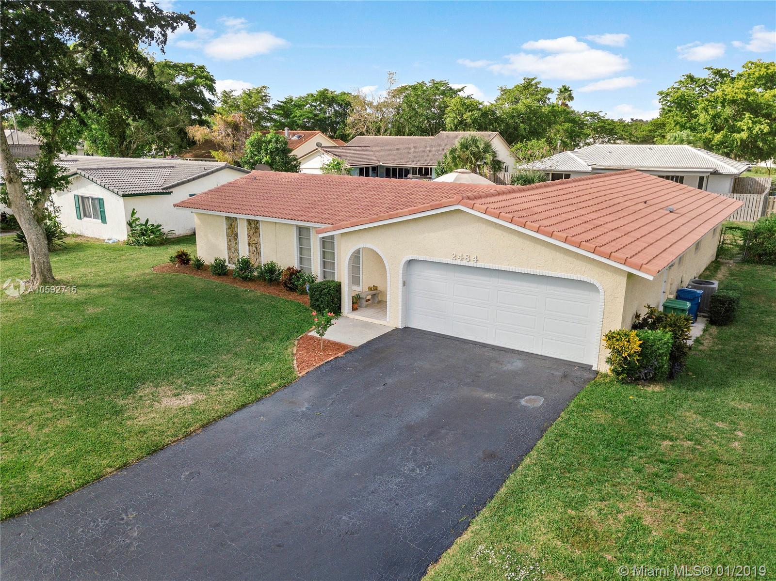 FOREST HILLS SOUTH - Residential